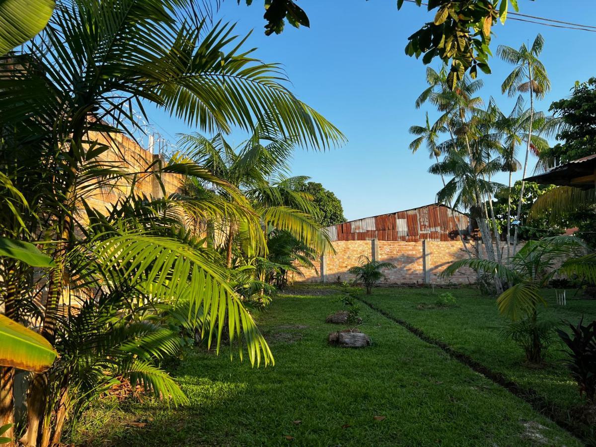 Otorongo Guest House Iquitos Exterior photo